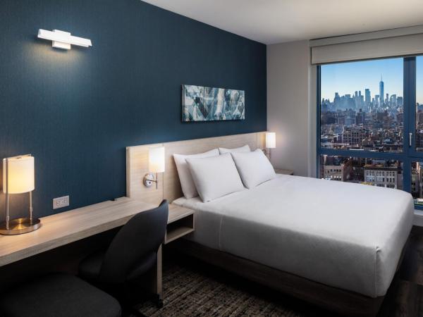 Hyatt Place NYC Chelsea : photo 3 de la chambre chambre king avec vue sur les toits de la ville 