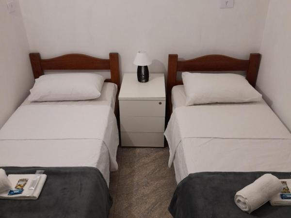 LÍAH Hostel & Suites : photo 3 de la chambre chambre lits jumeaux Économique