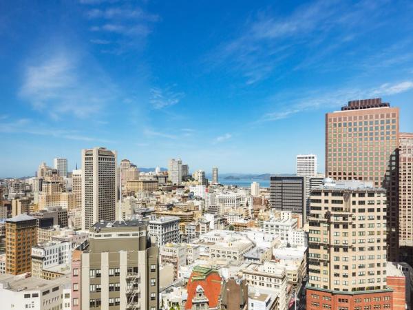 Hyatt Regency San Francisco Downtown SOMA : photo 10 de la chambre chambre avec 2 lits queen-size - vue sur ville