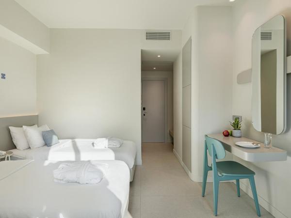 Arkadi Hotel : photo 6 de la chambre chambre triple