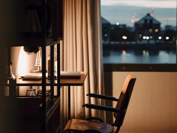 Good Hotel London : photo 2 de la chambre chambre double - vue sur fleuve