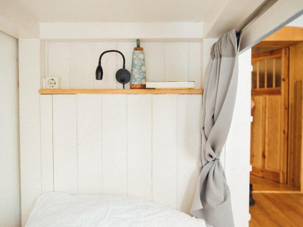 Hostel Multitude : photo 3 de la chambre lit dans dortoir mixte de 4 lits