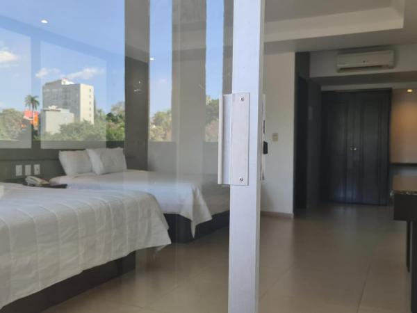 Hotel Borda Cuernavaca : photo 9 de la chambre suite quadruple standard