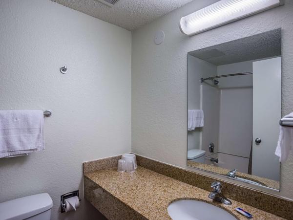 Motel 6 Tucson, AZ - North : photo 8 de la chambre chambre lit king-size