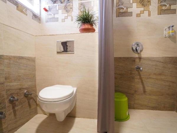 Hotel The Omaira : photo 4 de la chambre chambre lit queen-size deluxe