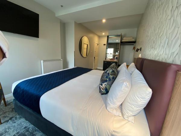 Trinity Hotel : photo 3 de la chambre chambre lit king-size deluxe