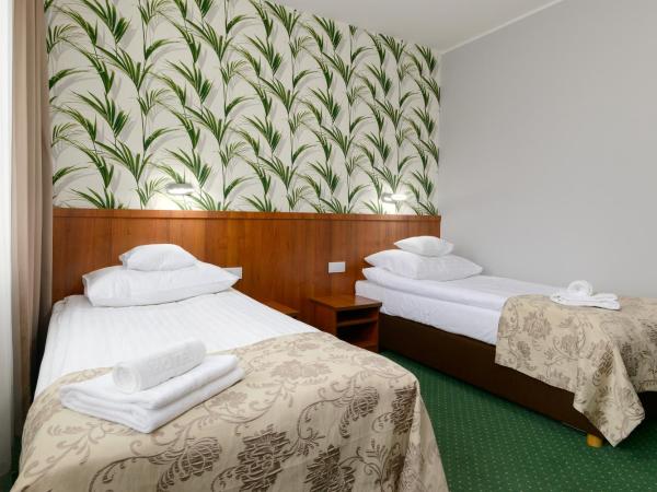 Hotel Zielony : photo 3 de la chambre chambre double ou lits jumeaux