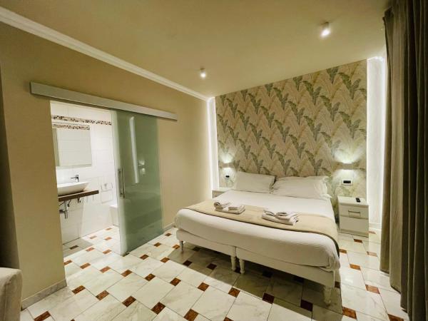 Villa Martina Classic & Luxury Room : photo 1 de la chambre grande chambre double 