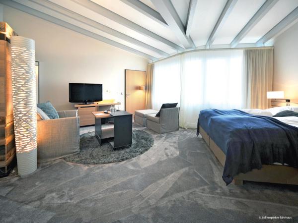 Zollenspieker Fährhaus : photo 5 de la chambre studio - vue sur rivière