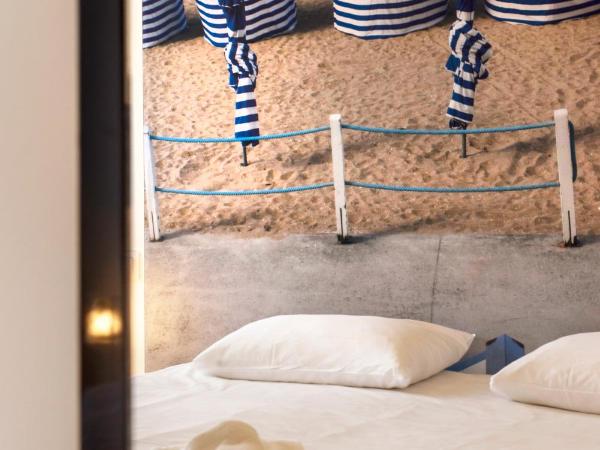 Sweet Home Cabourg Hôtel et gîtes : photo 4 de la chambre chambre double