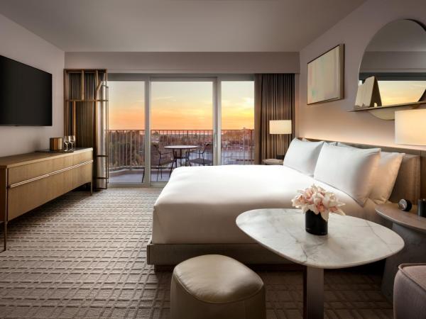 Fairmont Century Plaza Los Angeles : photo 2 de la chambre chambre lit king-size deluxe avec balcon - vue sur coucher du soleil