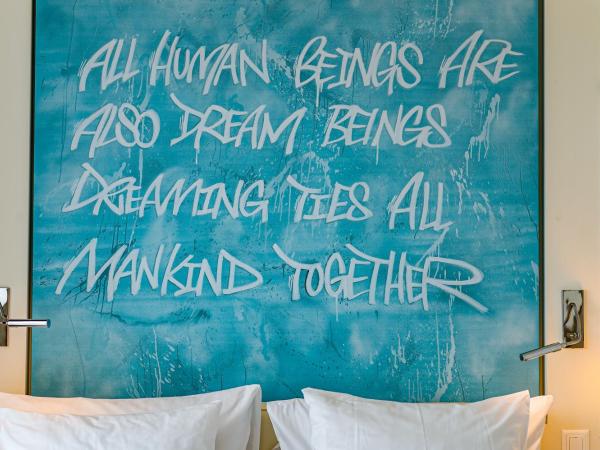 N'vY Manotel : photo 6 de la chambre chambre double ou lits jumeaux standard