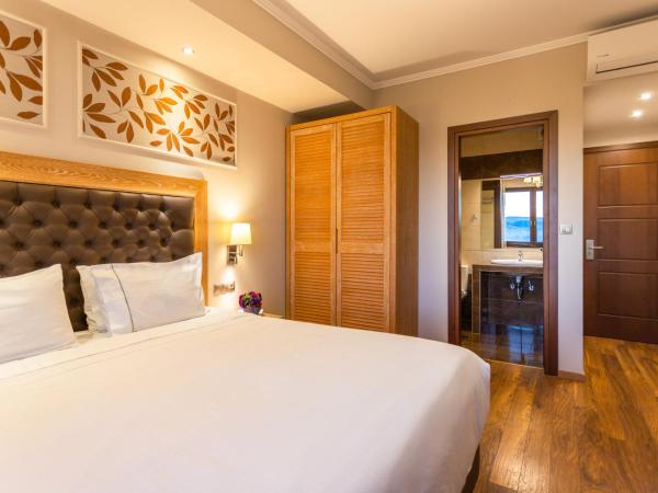 La Suite Boutique Hotel & Spa : photo 5 de la chambre chambre double standard - vue sur lac