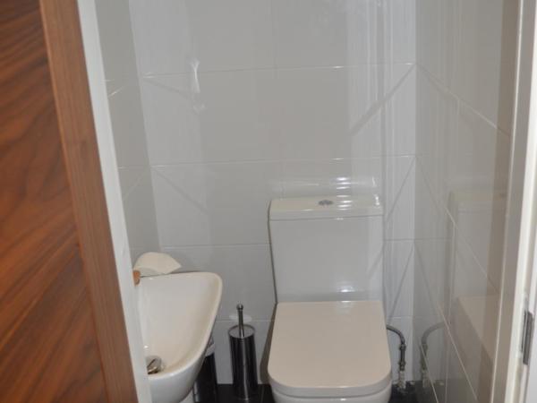 Jewel Guest House : photo 4 de la chambre chambre simple avec salle de bains