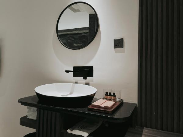 The Cara Boutique Hotel : photo 7 de la chambre the stone