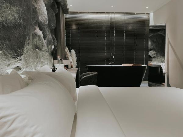 The Cara Boutique Hotel : photo 5 de la chambre the stone
