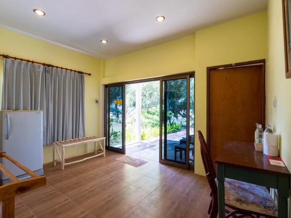 Gooddays Lanta Beach Resort SHA : photo 8 de la chambre bungalow 3 chambres