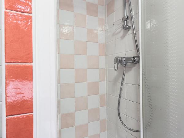 Les Monts Charvin : photo 6 de la chambre petite chambre double standard