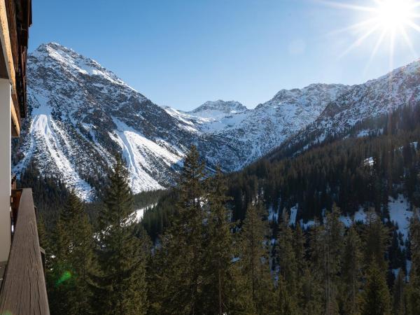 Sunstar Hotel Arosa : photo 4 de la chambre chambre double avec balcon