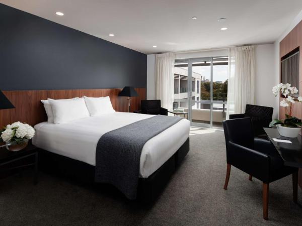 Rydges Latimer Christchurch : photo 1 de la chambre chambre lit king-size premier