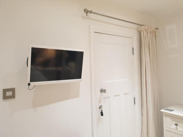 Best Area Close to Leeds Centre : photo 3 de la chambre suite avec cour privative