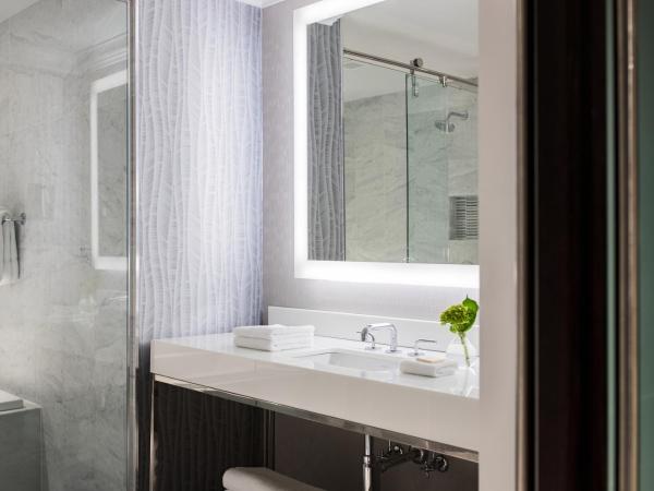 Kimpton Tryon Park Hotel, an IHG Hotel : photo 4 de la chambre premium king room with soaking tub and shower