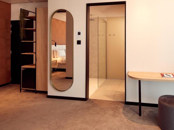 Van der Valk Hotel Gent : photo 2 de la chambre chambre deluxe