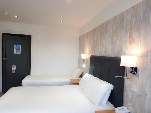 Ocean Beach Hotel & Spa - OCEANA COLLECTION : photo 3 de la chambre chambre familiale standard (2 adultes + 1 enfant)