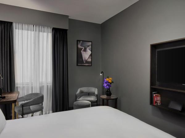 AMANO Covent Garden : photo 3 de la chambre grande chambre double