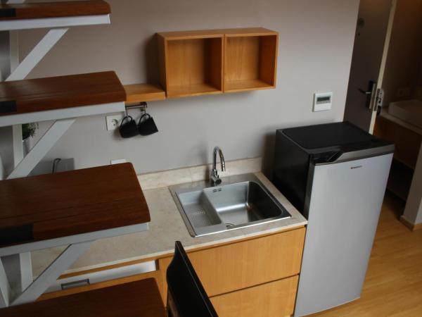 White Tree Residence : photo 3 de la chambre chambre loft