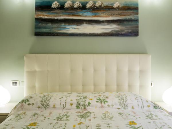 Parthenope Suite Rooms : photo 2 de la chambre chambre triple deluxe