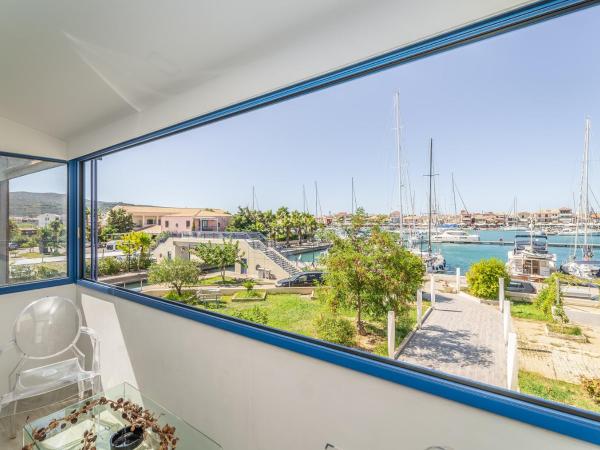 Ianos Bay : photo 4 de la chambre chambre premium avec balcon - vue sur mer