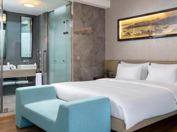Radisson Blu Hotel Istanbul Asia : photo 2 de la chambre suite junior avec terrasse - vue sur ville