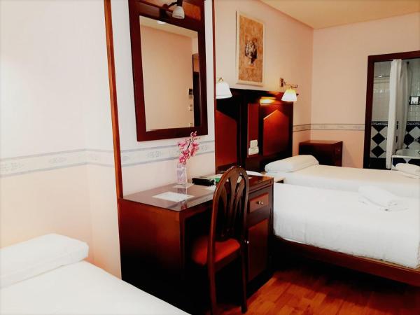 Hosteria Sara by Gaiarooms : photo 2 de la chambre chambre triple