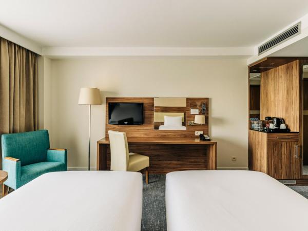 Holiday Inn Łódź, an IHG Hotel : photo 1 de la chambre chambre lits jumeaux standard