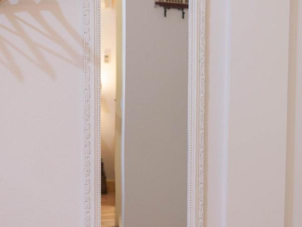 Casa Sá Noronha Old Town : photo 2 de la chambre suite supérieure lit king-size