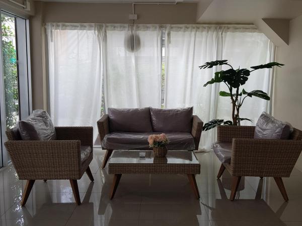 Checkin Hostel @DonMuang Airport : photo 1 de la chambre chambre standard lit queen-size