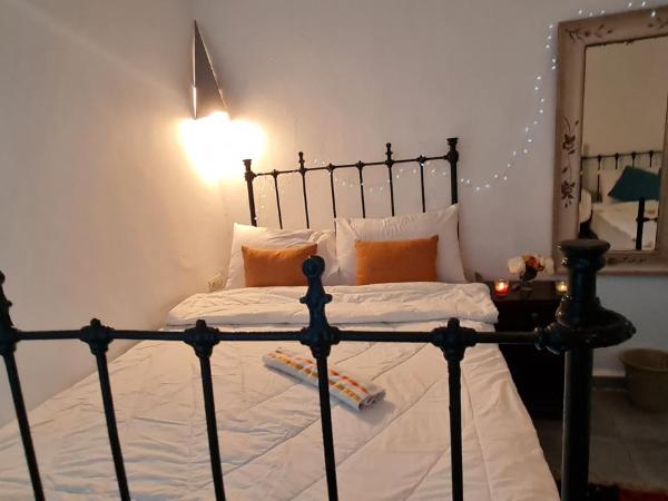 Atlantic Hostel : photo 5 de la chambre chambre triple Économique