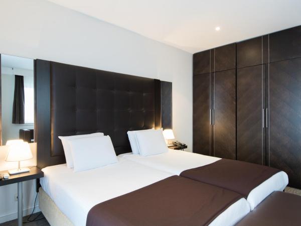 Hotel Chambord : photo 5 de la chambre suite junior