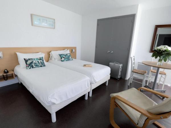 Hotel Thermes Les Ecureuils : photo 1 de la chambre studio