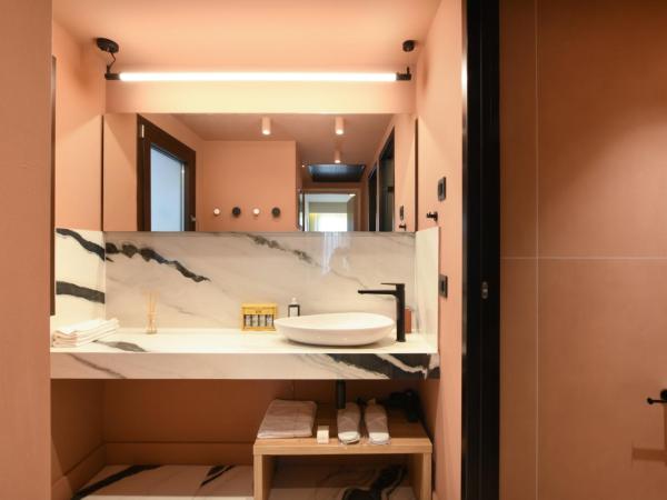 Pavo Art Hotel : photo 3 de la chambre suite triple 1 chambre de luxe