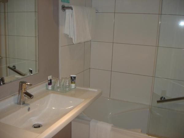 Mercure Angers Centre de Congrès : photo 4 de la chambre chambre double privilège avec vue