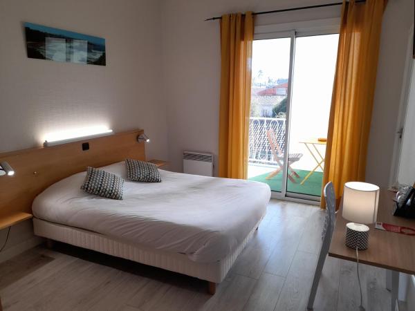 Contact Hotel de France : photo 1 de la chambre chambre double avec balcon