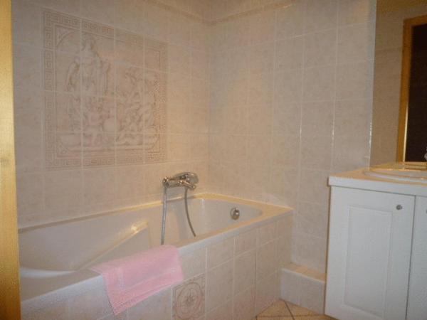 Hôtel Le Kandahar : photo 2 de la chambre chambre familiale