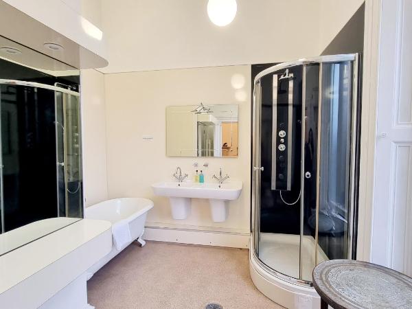 The Guards Hotel : photo 6 de la chambre suite