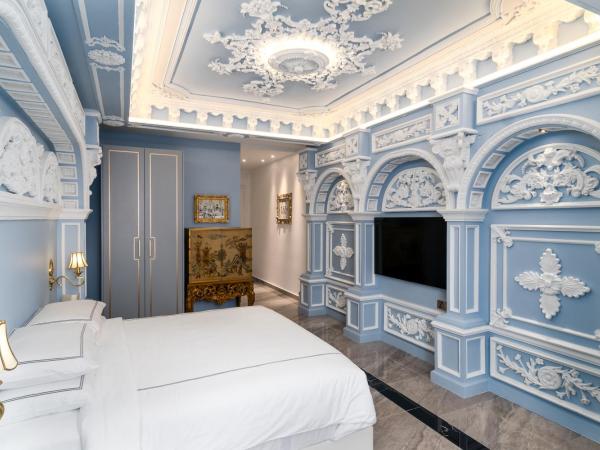 Arte by Thomas Chan : photo 1 de la chambre hébergement aigue-marine artisan