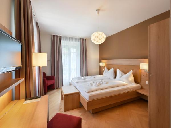 Waldhotel Unspunnen : photo 3 de la chambre chambre lits jumeaux standard avec balcon