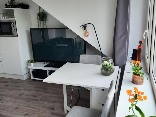 Studio 76 Groningen met gratis leenfietsen : photo 2 de la chambre chambre double deluxe