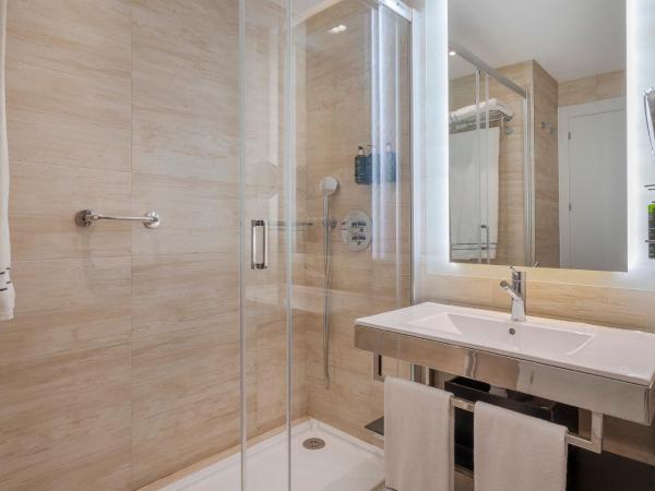 Melia Alicante : photo 4 de la chambre chambre premium