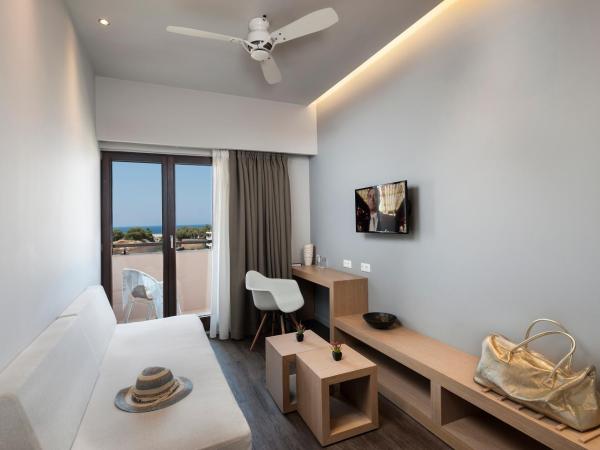 Kriti Hotel : photo 4 de la chambre suite - vue sur mer